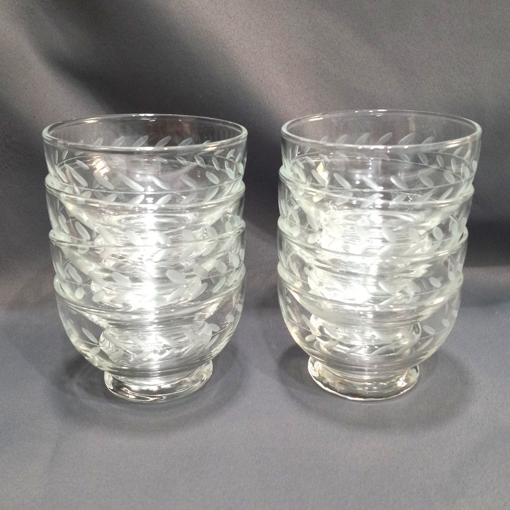 8 Vintage Clear Glass Etched Leaf Pattern Sherbet Bowls